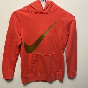 𝅺nike Pullover Hoodie Sweatshirt,  Kids Sz Medium,  Coral with Gold Nike Swoosh